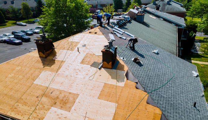 Roof replacement service