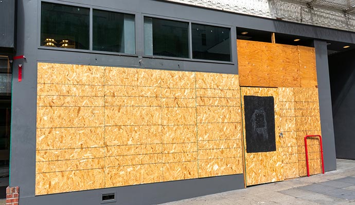 Emergency board-up services for commercial facilities