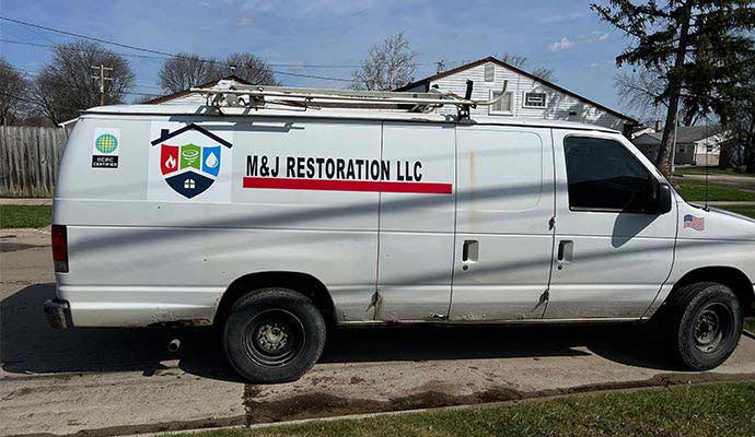 Emergency response vehicle MJ Restoration
