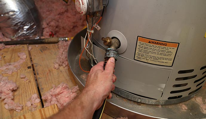 Professional furnace installing service